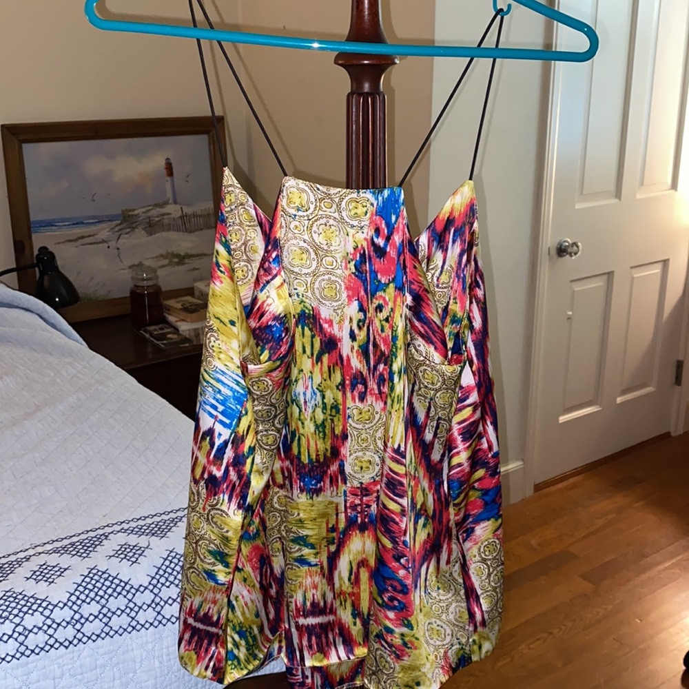 Tank top - Picture 2 of 3